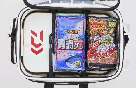 Daiwa Tournament Cool Fish Keep Bucket White FD45 (A) - Image 6